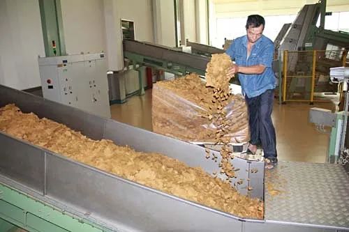 煙草加工異味廢氣危害大，快速除臭就用Dejing的凈除臭劑！.jpg